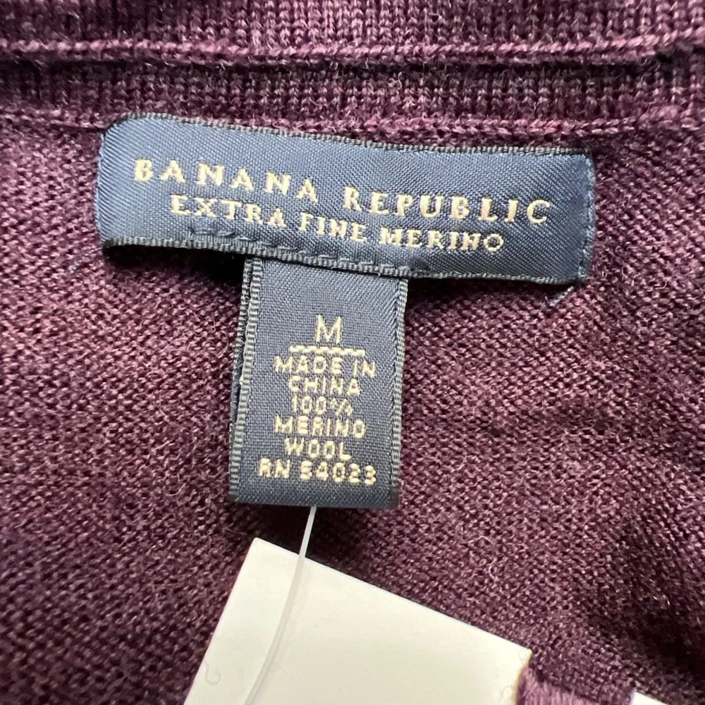 Banana Republic Merino Wool Argyle V Neck‎ Pullover Sweater